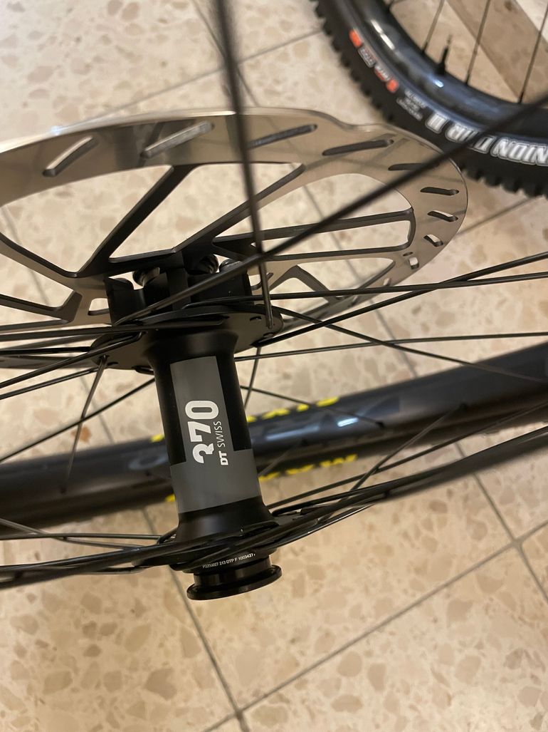 Used Race Face ARC 30 2025 bike — image 3 of 6