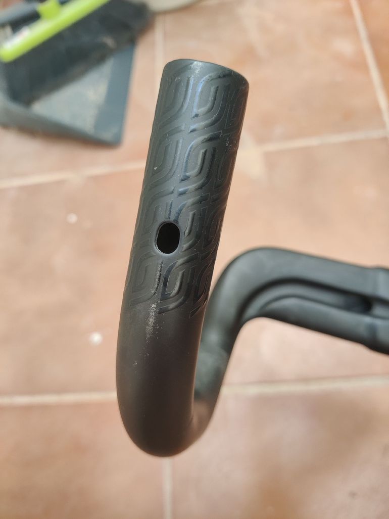 Used Levelnine Carbon Handlebar 40mm ancho 2024 bike — image 6 of 7