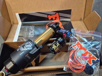 Used Fox Float X2 Factory 205x65 bike