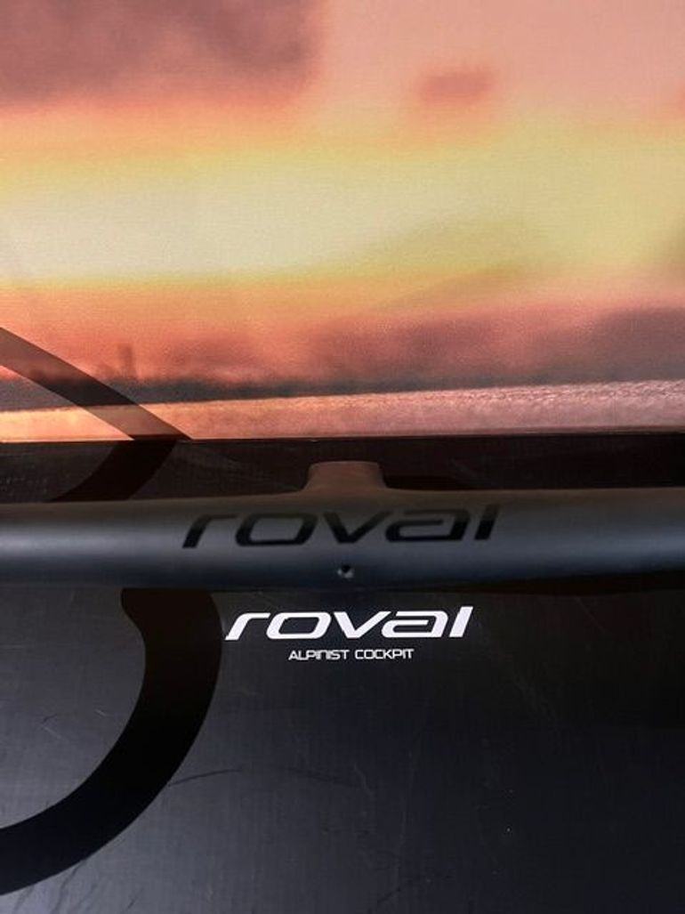Used Specialized Roval Alpinist Cockpit 130 mm x 440 mm bike — image 1 of 3