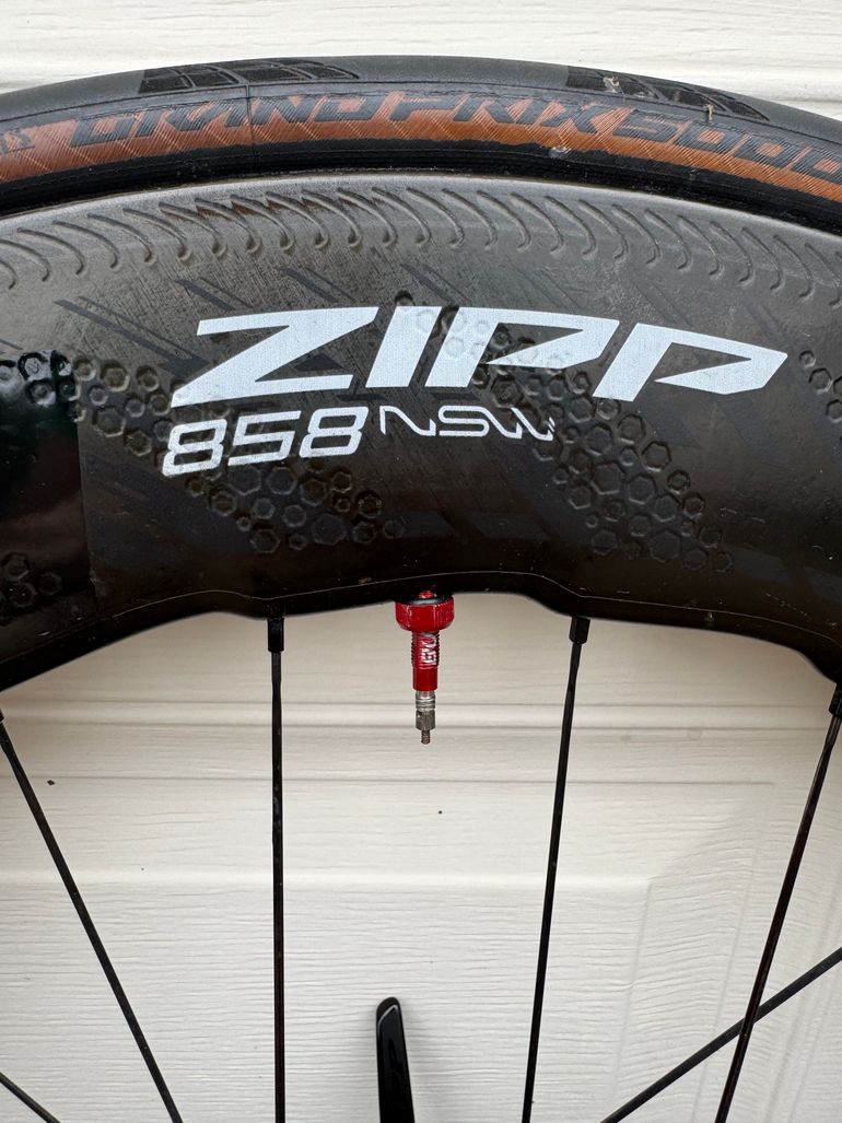 Used Zipp 858 2022 bike — image 1 of 2