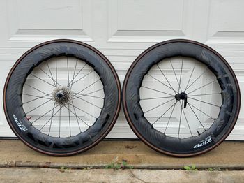 Used Zipp 858 2022 bike — image 2 of 2
