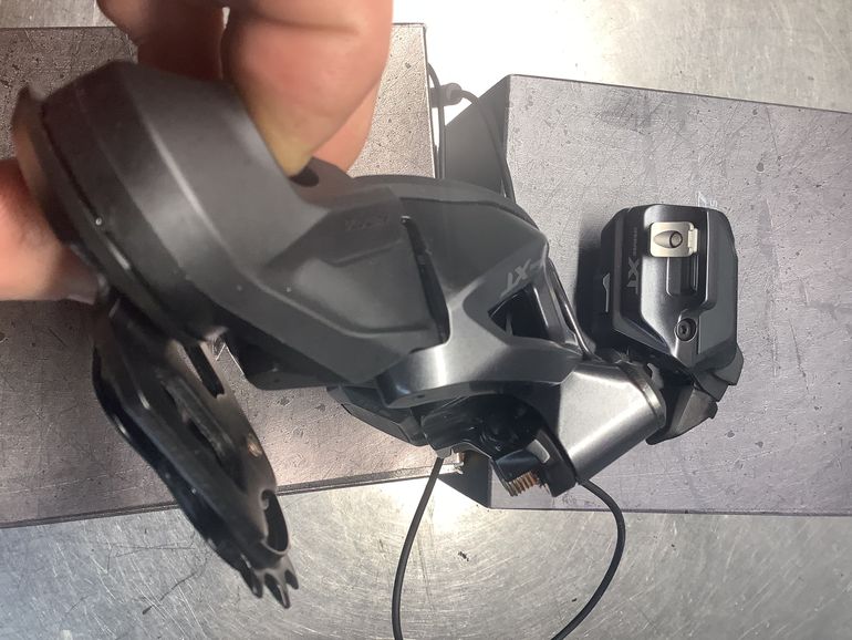 Used Shimano XT Di2 RD-M8260-SGS, 12-Speed 2026 bike — image 2 of 3