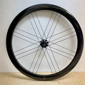 Used Campagnolo Bora Ultra WTO 45 Disk Brake 2023 bike — image 2 of 8