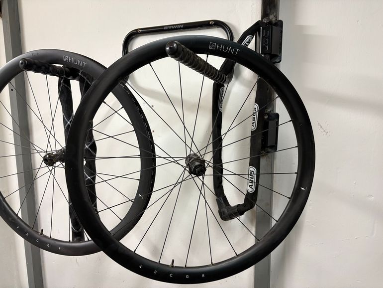 Used Hunt 40 Carbon Gravel Race Wheelset 2024 bike — image 3 of 4