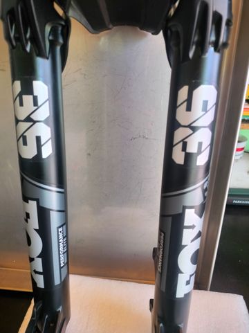Używany Fox Performance Elite 36 Fork 29/27.5 bike — zdjęcie 9 z 13