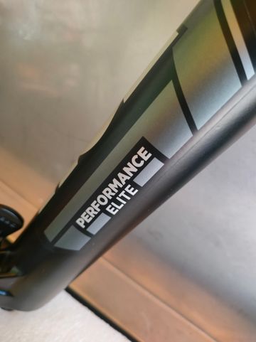 Używany Fox Performance Elite 36 Fork 29/27.5 bike — zdjęcie 7 z 13