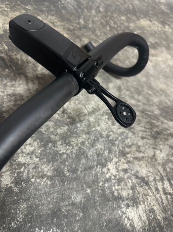 Used Lapierre Manubrio 2025 bike — image 4 of 7