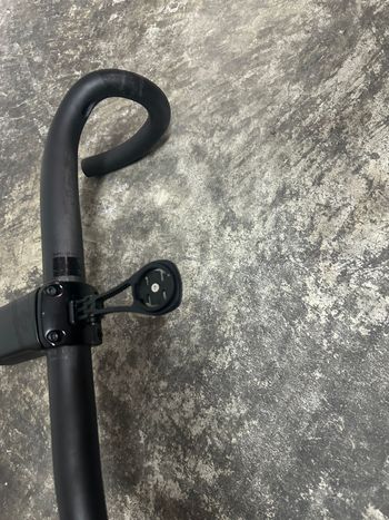 Used Lapierre Manubrio 2025 bike — image 6 of 7