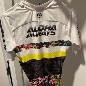 Used Zoot Men's LTD Aero Jersey - Aloha Always 2021 bike — image 2 of 2