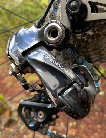 Used Shimano Ultegra Di2 6870 11-speed 2021 bike — image 8 of 9