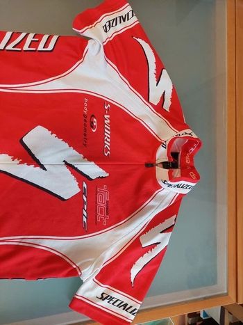 Used Specialized Jersey ciclismo strada bike — image 6 of 6