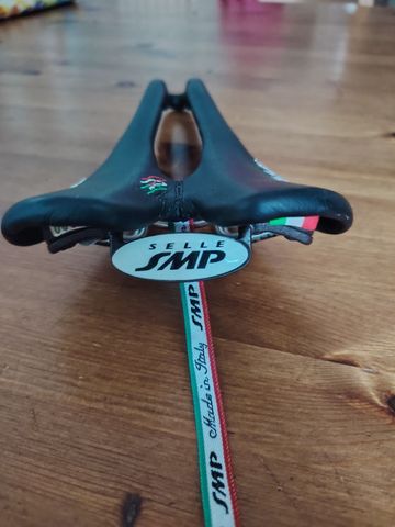 Brugt Selle Smp Composit Saddle 2025 bike — billede 2 af 4