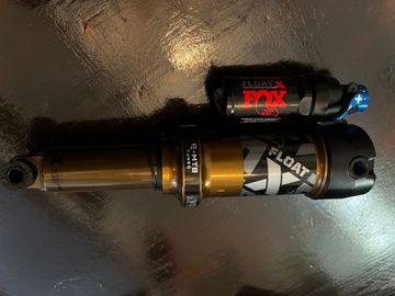 Used Fox FLOAT X2 Factory 2pos-Adj 2024 Rear Suspension
