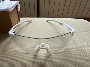 Used Liv Hurricane Photocromatic Glasses 2025 bike — image 3 of 4