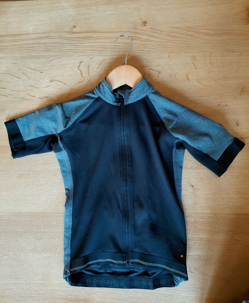 Isadore Signature Merino Tech Jersey Womens XXS 2023 Cycling Clothing usato
