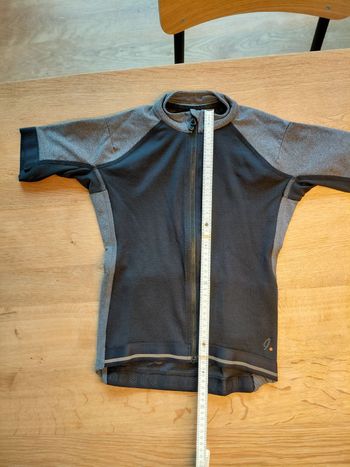 Used Isadore Signature Merino Tech Jersey Womens XXS 2023 bike — image 7 of 8