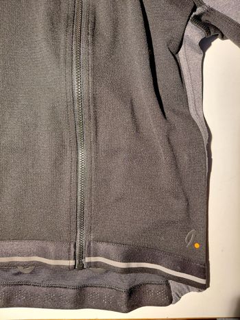 Used Isadore Signature Merino Tech Jersey Womens XXS 2023 bike — image 3 of 8