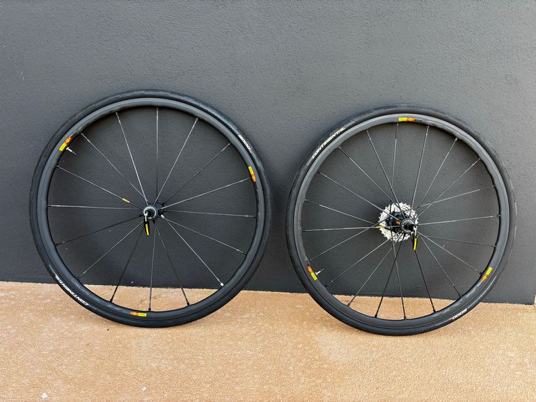 Used Mavic R-SYS SLR Ksyrium Exalith Wheelset bike — image 1 of 13