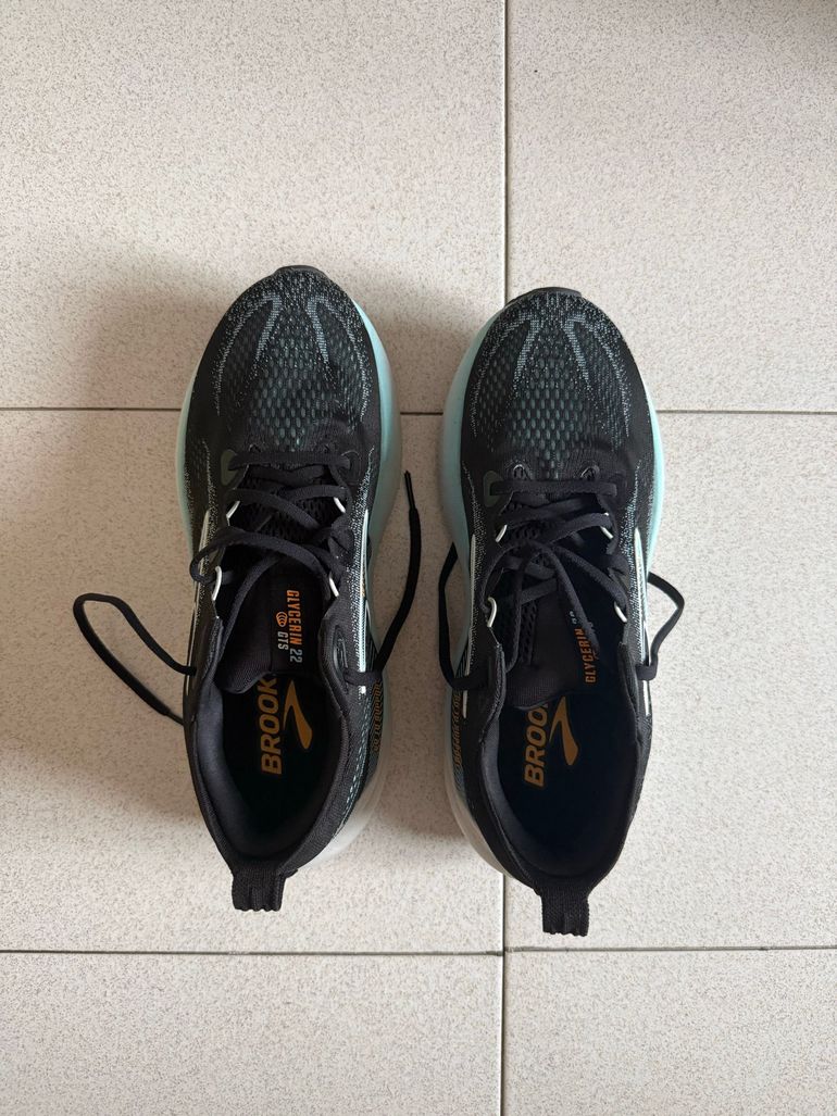 Used Brooks Glycerin GTS 22 2025 bike — image 3 of 7