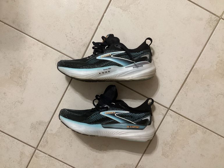 Used Brooks Glycerin GTS 22 2025 bike — image 2 of 7