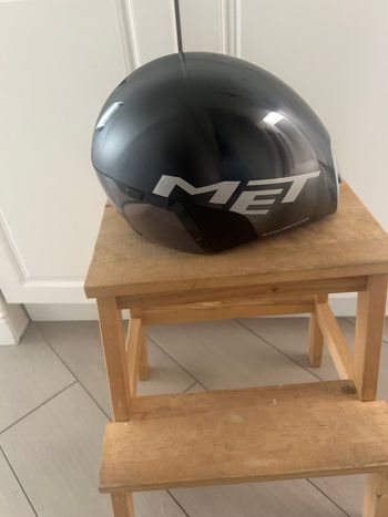 Used MET Codatronca Aero Helmet bike — image 3 of 5