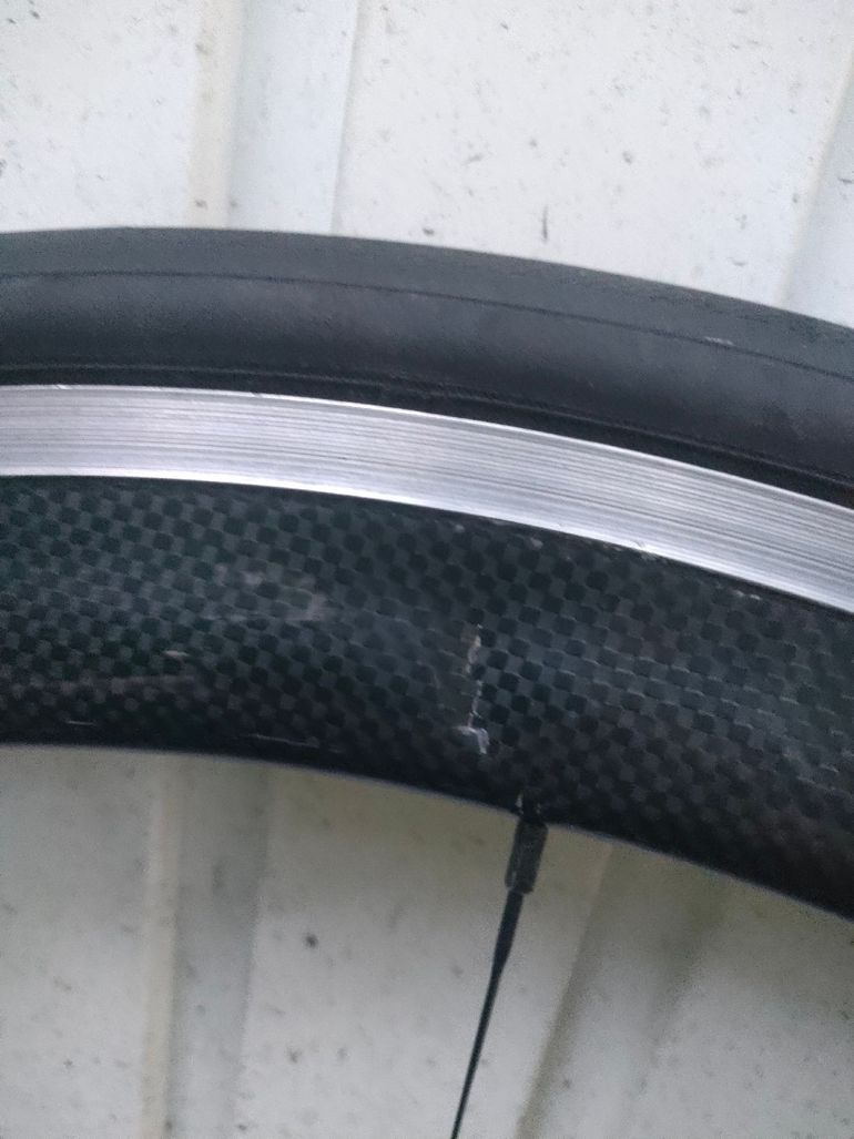 Used Ffwd 40mm carbon Wheelset Rimbrake 2018 bike — image 6 of 9