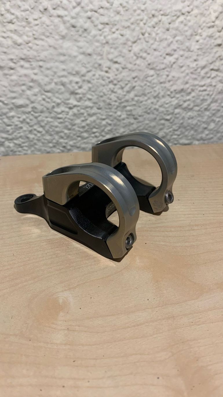 Used Renthal DH Vorbai Handlebar 2025 bike — image 2 of 2