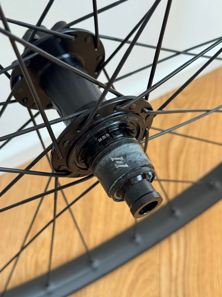 Used Crankbrothers Synthesis E11 Carbon 29 Wheelset bike — image 8 of 10