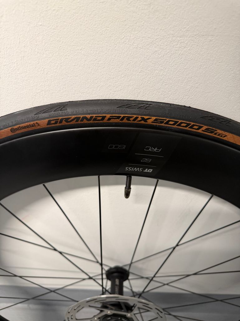 Used Dt Swiss ARC 1600 DICUT db 62 bike — image 4 of 6