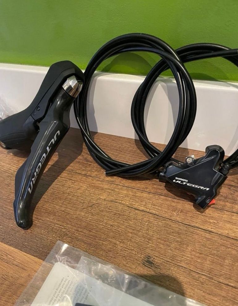 Used Shimano Ultegra 11v Disco 2026 bike — image 1 of 4