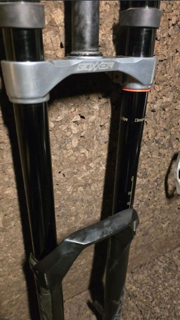 Brugt RockShox Boxxer Select 29” 2024 bike — billede 2 af 4