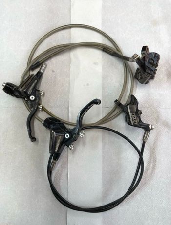 Used Hope Tech 3 V4 Disc Brake bike