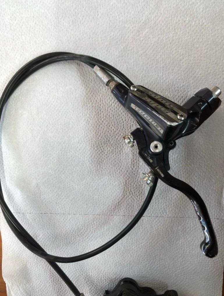 Used Hope Tech 3 V4 Disc Brake bike — image 4 of 4