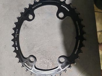 Used Rotor QRING Chainrings 2025 bike — image 2 of 5