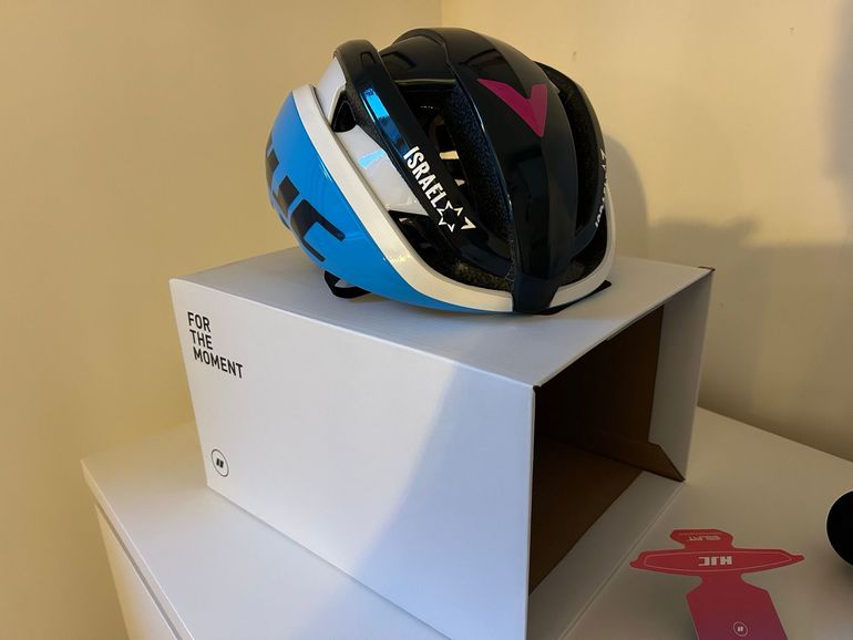 Used Hjc IBEX 2.0 2026 bike — image 7 of 7