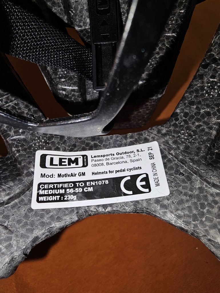 Used LEM. Motiv Air Helmet 2022 bike — image 5 of 5