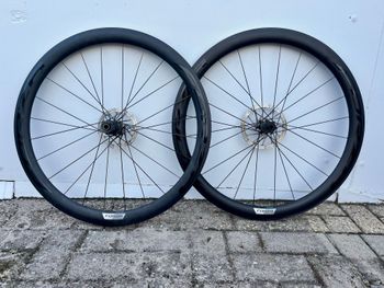 Used FORZA Vardar db Carbon 45 mm bike — image 2 of 8