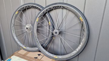 Used Mavic Cosmic Ultimate SSC 2015 bike — image 10 of 12