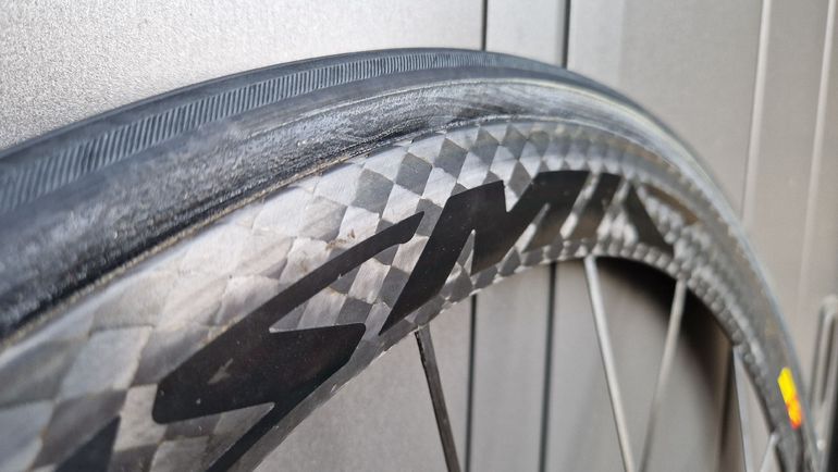 Used Mavic Cosmic Ultimate SSC 2015 bike — image 6 of 12