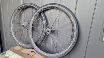 Used Mavic Cosmic Ultimate SSC 2015 bike — image 6 of 12