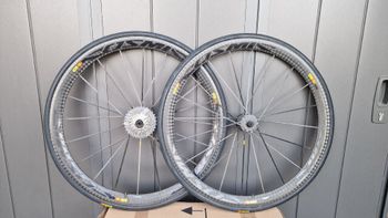 Used Mavic Cosmic Ultimate SSC 2015 bike