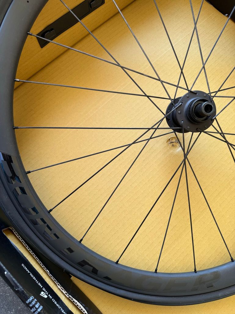 Used Bontrager Aeolus Elite Disc 35 2024 bike — image 7 of 8