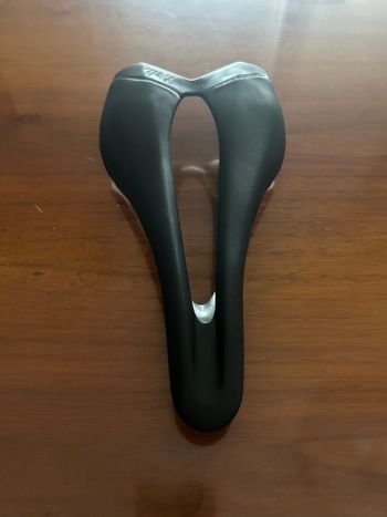 Used Selle Italia SLR racing replica S3 2026 bike — image 2 of 7