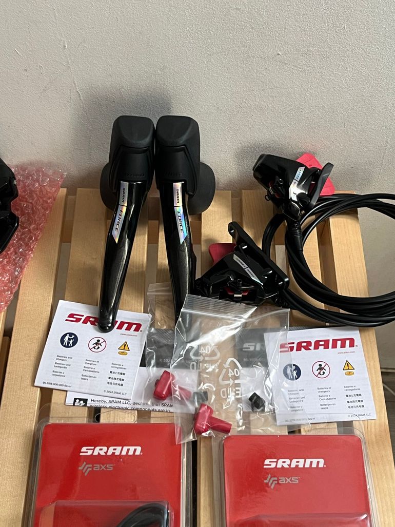 Used Sram Force D2 AXS 2x12-speed HDR Groupset bike — image 18 of 21