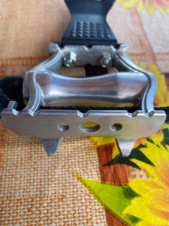 Used Vp Components Vintage VP-386 Pedals with Toe Clips and Straps bike — image 7 of 13