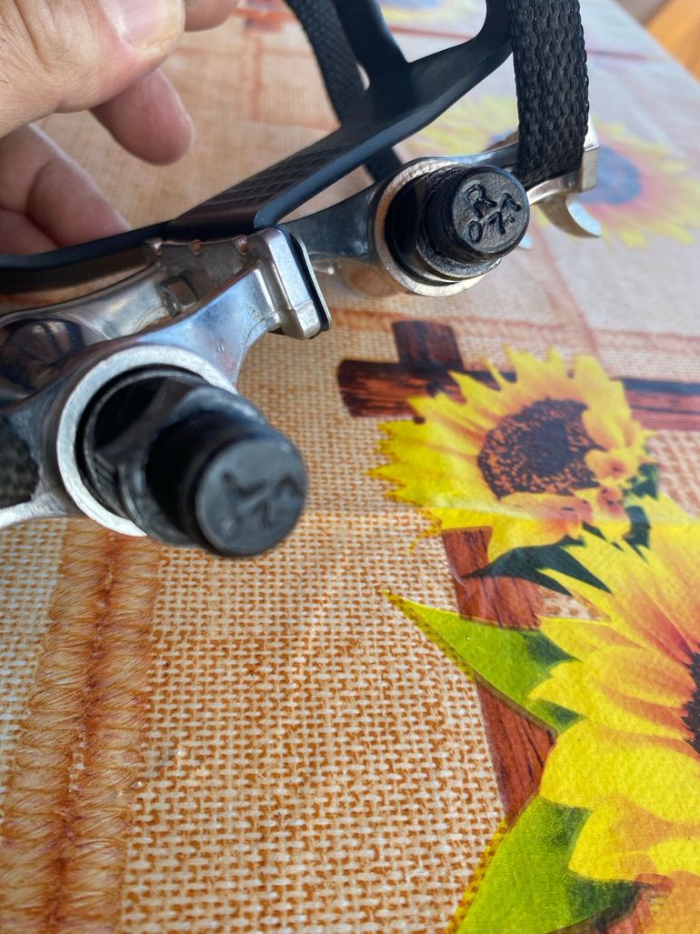 Used Vp Components Vintage VP-386 Pedals with Toe Clips and Straps bike — image 10 of 13