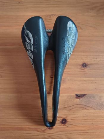 Used Selle Smp Stratos Saddle bike