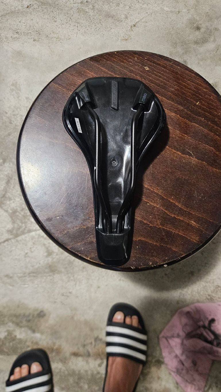Used Syncros Sella Belcarra 140 mm 2025 bike — image 1 of 2
