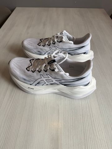 Gebrauchtes Asics Superblast 3 2026 bike — Bild 4 von 9